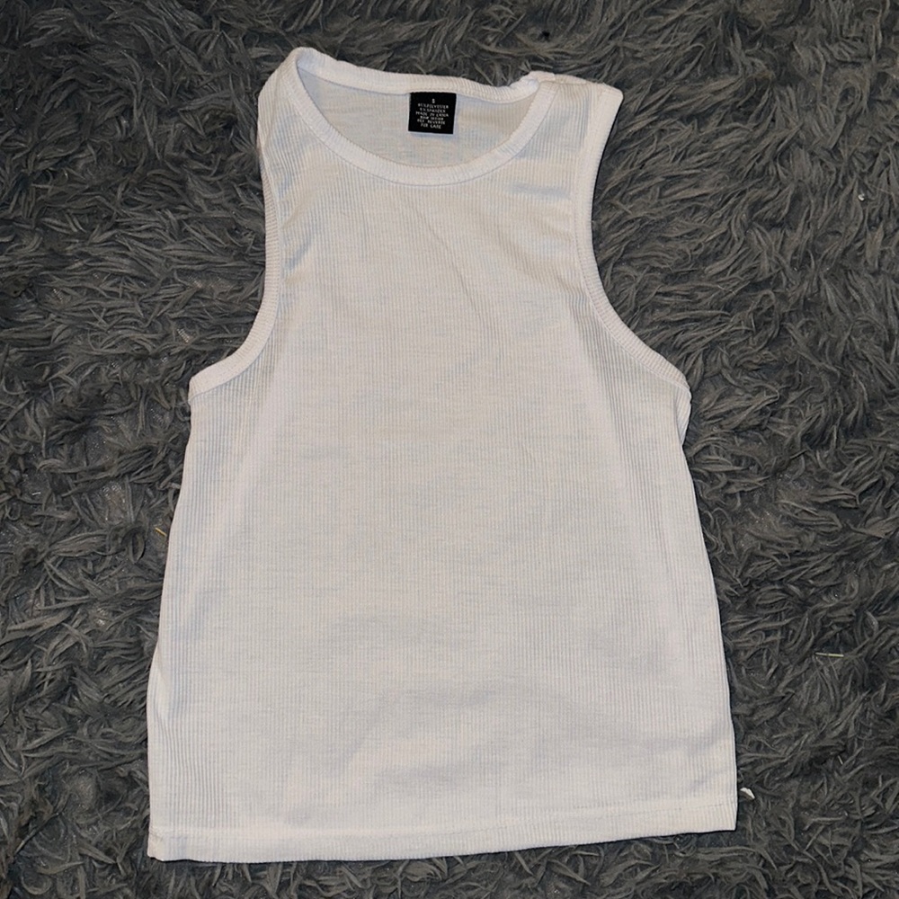 White tank